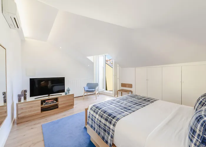 Collection Mouzinho Da Silveira Hotel 3*