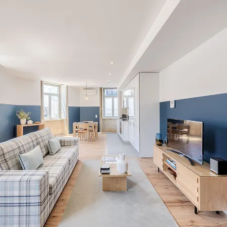 Collection Mouzinho Da Silveira Hotel