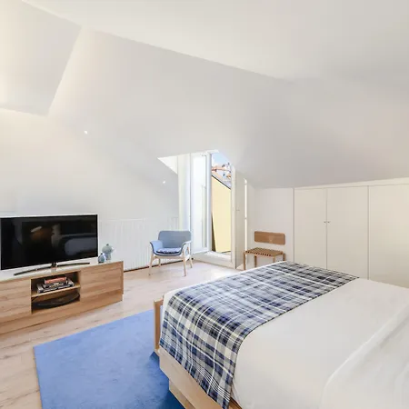 Collection Mouzinho Da Silveira Hotel 3*