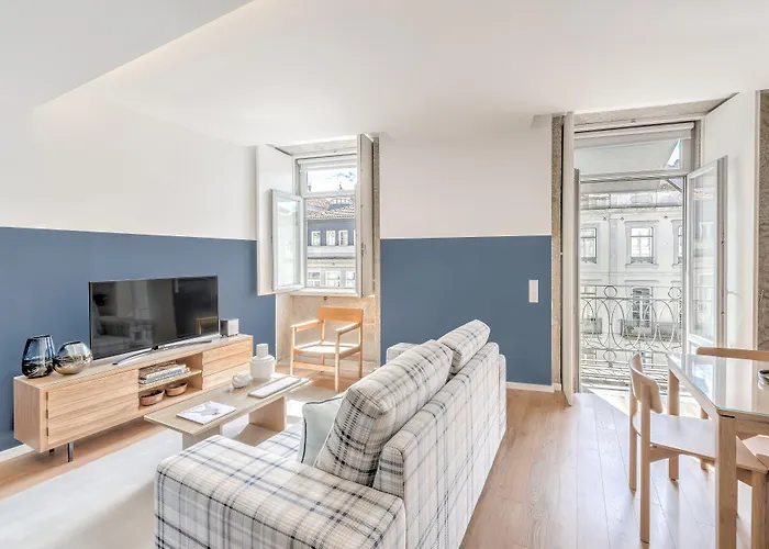 Collection Mouzinho Da Silveira Hotel